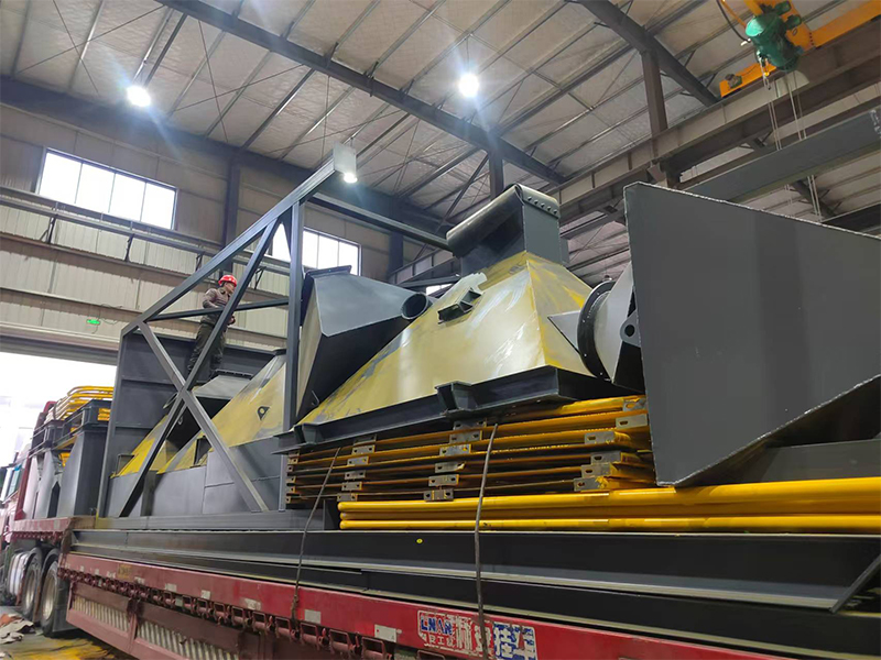 发往广东东莞市砂粉生产线自制件第二车